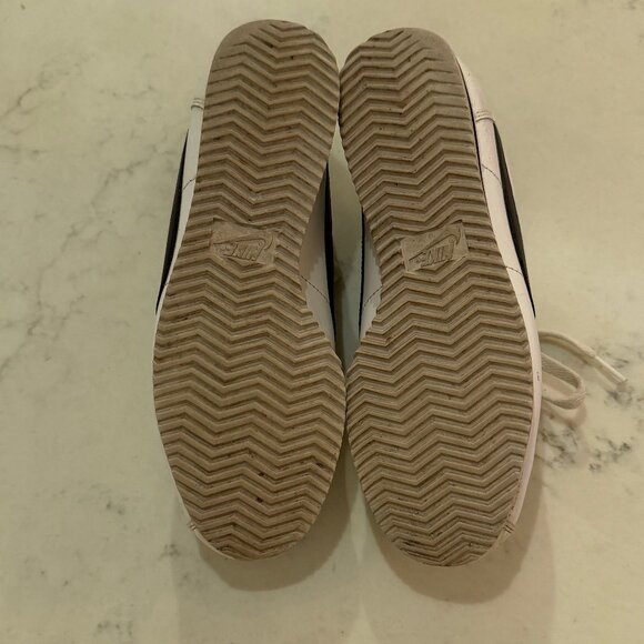 Nike Cortez White/Navy Size W7.5/Fit like W7 - Picture 7 of 7